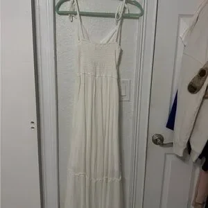 Hollister | Dresses | Hollister Cream Halter Maxi Sundress | Poshmark